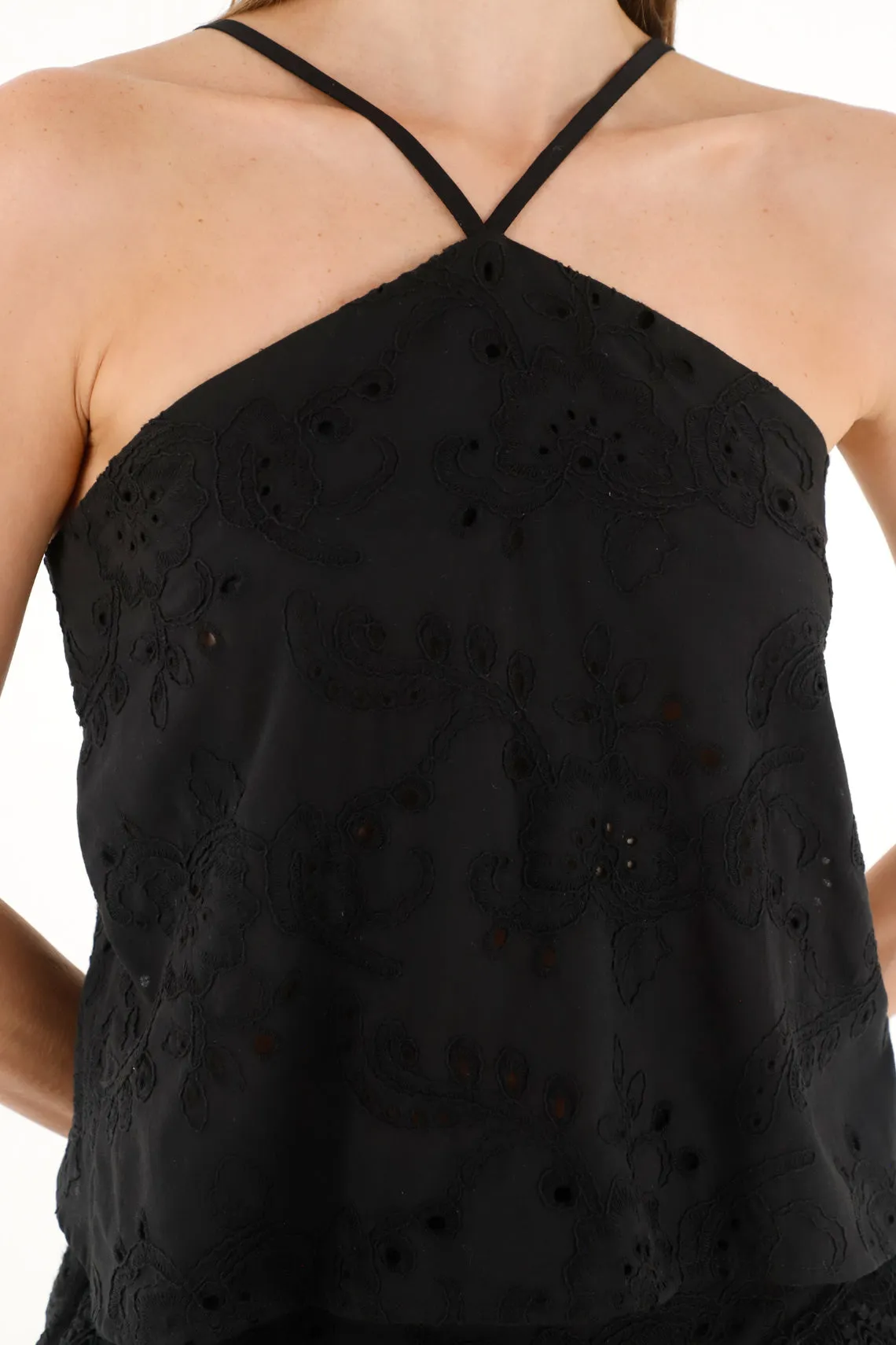 Camisa tipo pañoleta en ojalillo para mujer