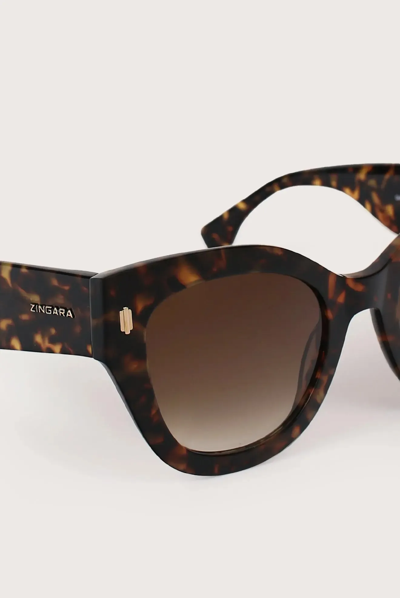 GAFAS DE SOL SAFFRON CAREY