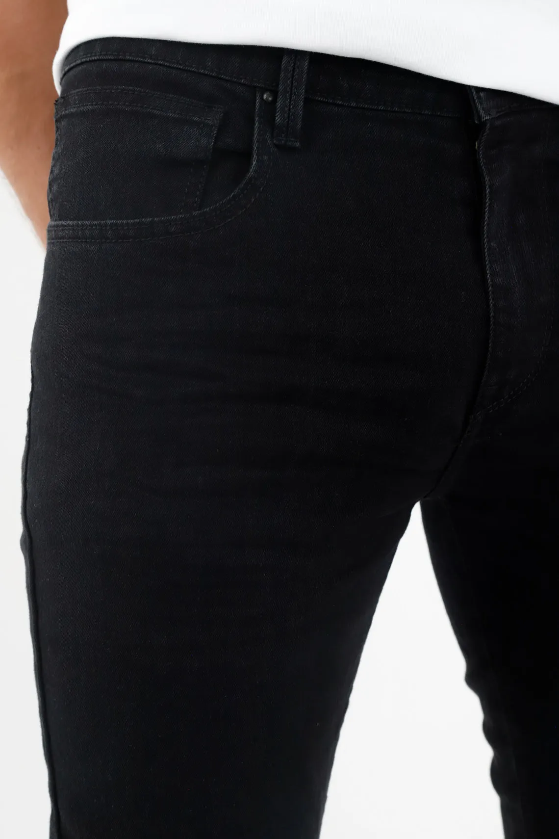 Jean negro super skinny para hombre