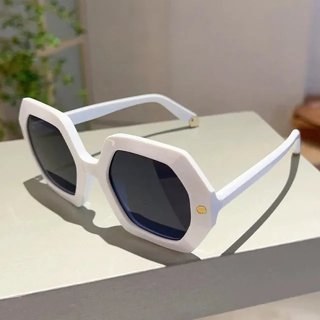 Julio Oversized Hexa Sunnies