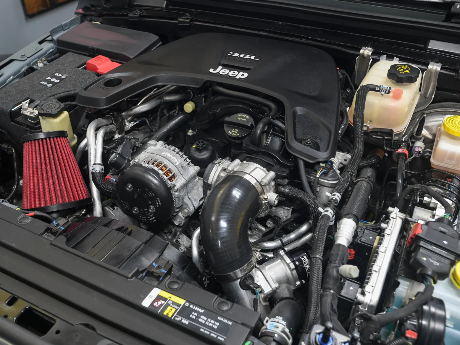 Kit de sobrealimentación para el Wrangler JL/JLU y Gladiator del 2018 al 2022