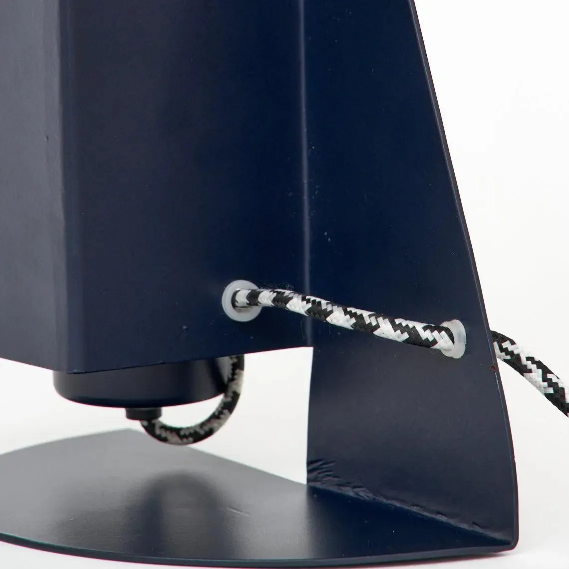 Lámpara de metal forma de velero - D2209