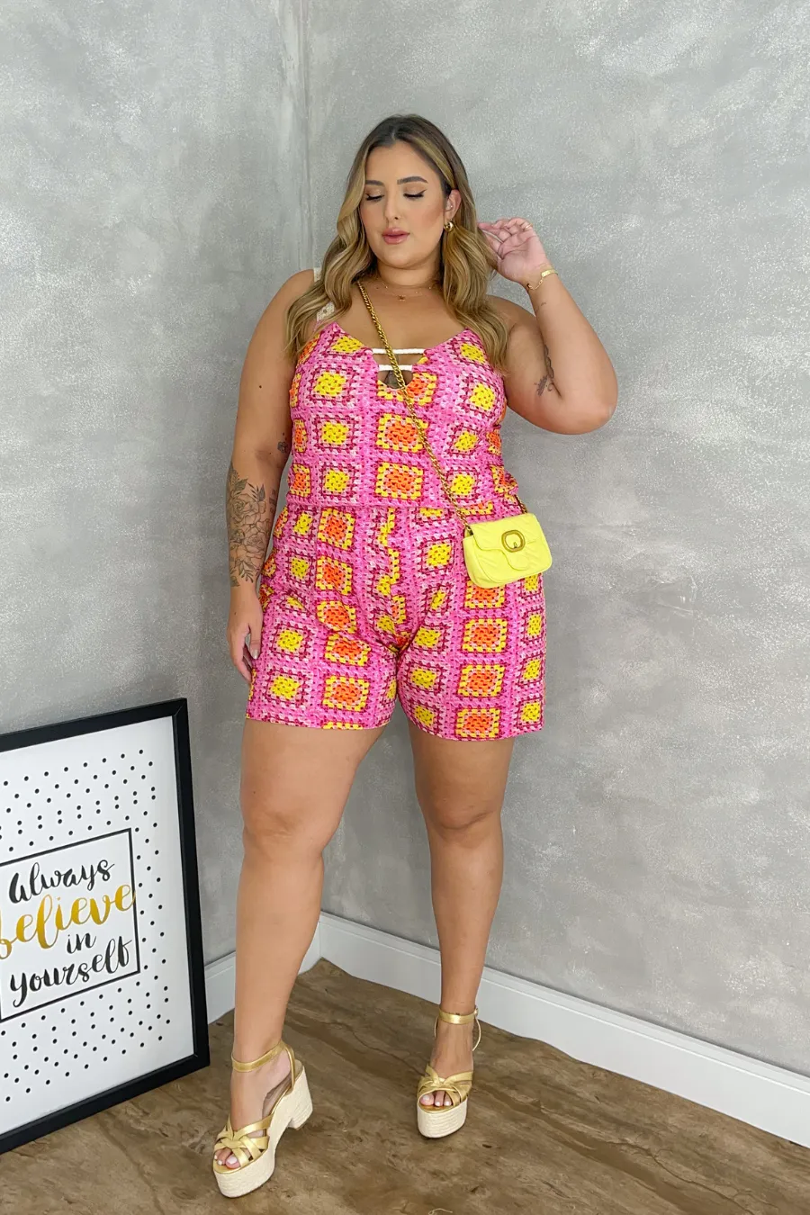 Macaquinho Plus Size Estampado