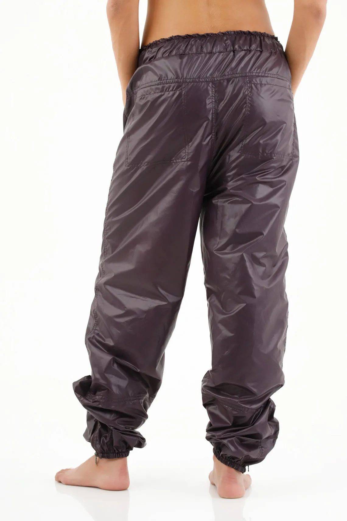 Pantalón morado con pretina enresortada para mujer
