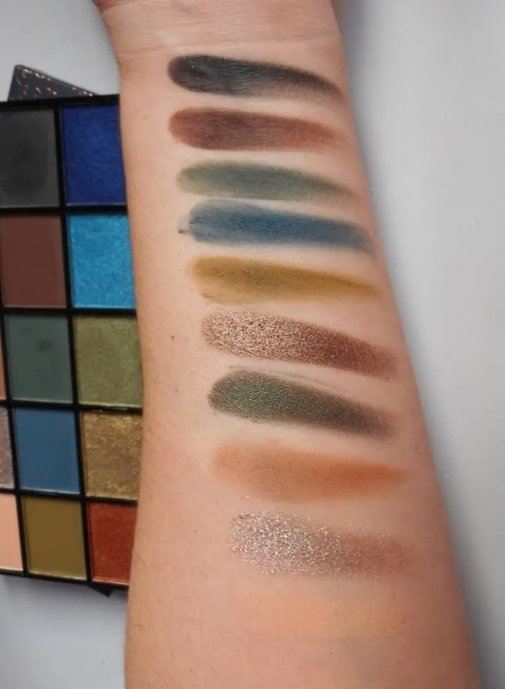Technic Cosmetics Paleta de sombras de ojos Pressed Pigment - Spirit Guide